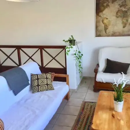 Waves And Sun Holiday House, 3 Min To The Beach